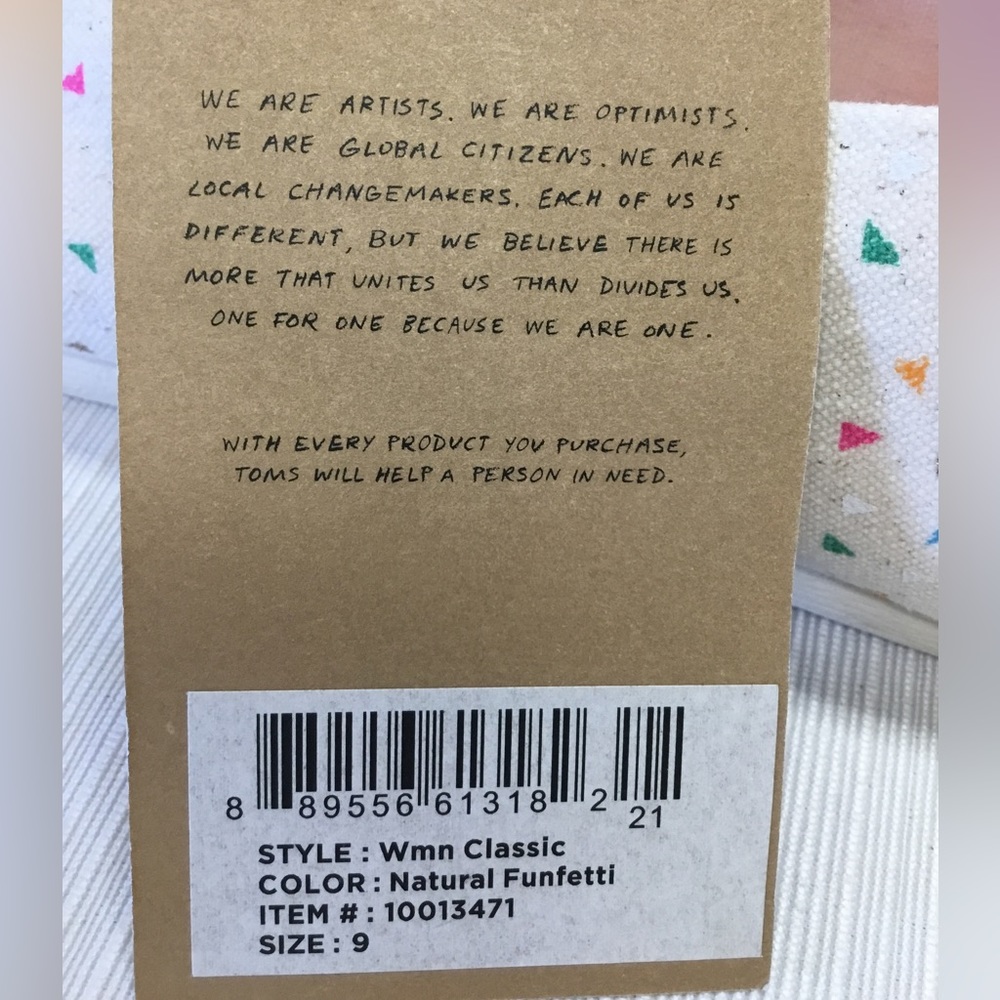 Tom’s New Light Beige Shoes With Many Tiny Colors. - Picture 8 of 9